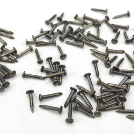 Szög antikbronz színű 2mm x 8mm 100db/cs.