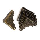 Fém sarokvédő 4,1cm x 4,1cm x 1,2cm