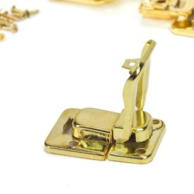 Fém csat arany színű szögletes 4cm x 2,6cm