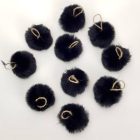 Pihe-puha szőrgombóc 6cm fekete