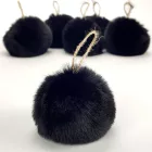 Pihe-puha szőrgombóc 8cm fekete