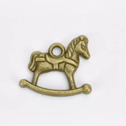 Fém medál - Hintaló 2cm x 1,7cm