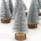 Dekor fenyőfa ezüst színű 10cm