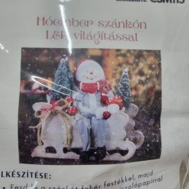 Csináld magad - Hóember szánkón LED világítással Csináld magad - Hóember szánkón LED világítással