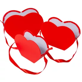   Papír doboz szív alakú szatén akasztóval piros 24-22-19cm 3db-os szett