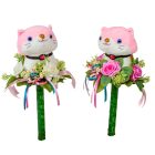 Ballagói csokor plüss cicával, selyemvirággal 40cm