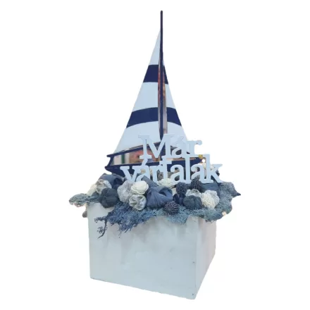 Nyári asztaldísz vitorlással, kék-fehér