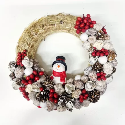 Hóemberes koszorú termésekkel