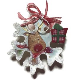 Csiptetős karácsonyi dísz dekupázsolva