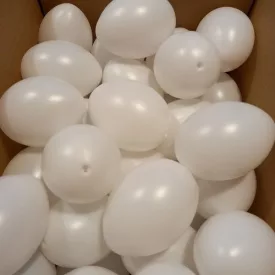 Műanyag tojás 6cm fehér